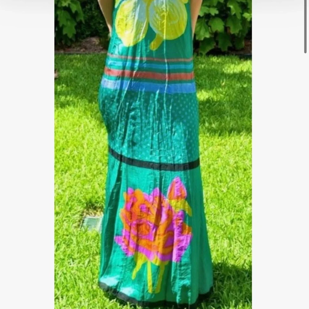 ANUPAMAA Silk Maxi Dress Green Floral Print Boho Luxe Summer Vacation Gown - Picture 3 of 13